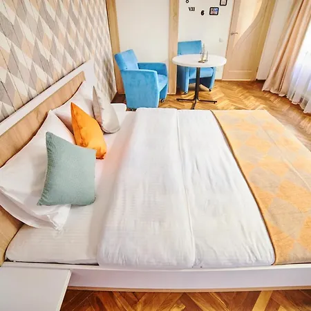 Comfort In Center Апартаменти *